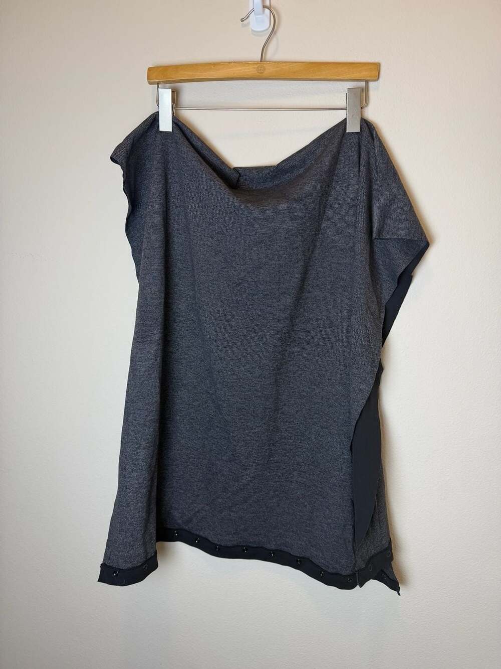 Lululemon Convertible Wrap Poncho Grey